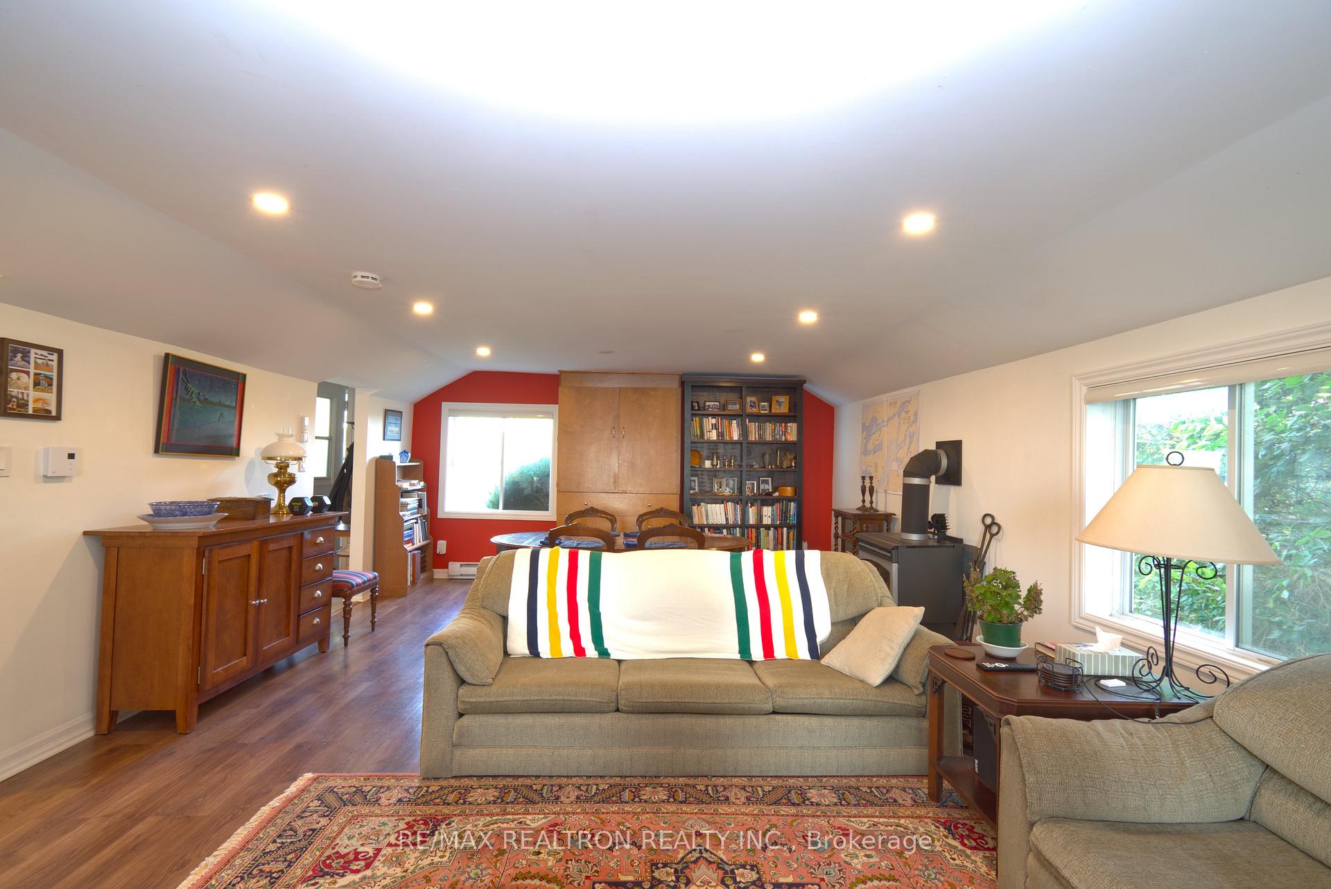Photo 12 of Unit 9, 2141 County Road, Greater Napanee, Greater Napanee — HOMEH