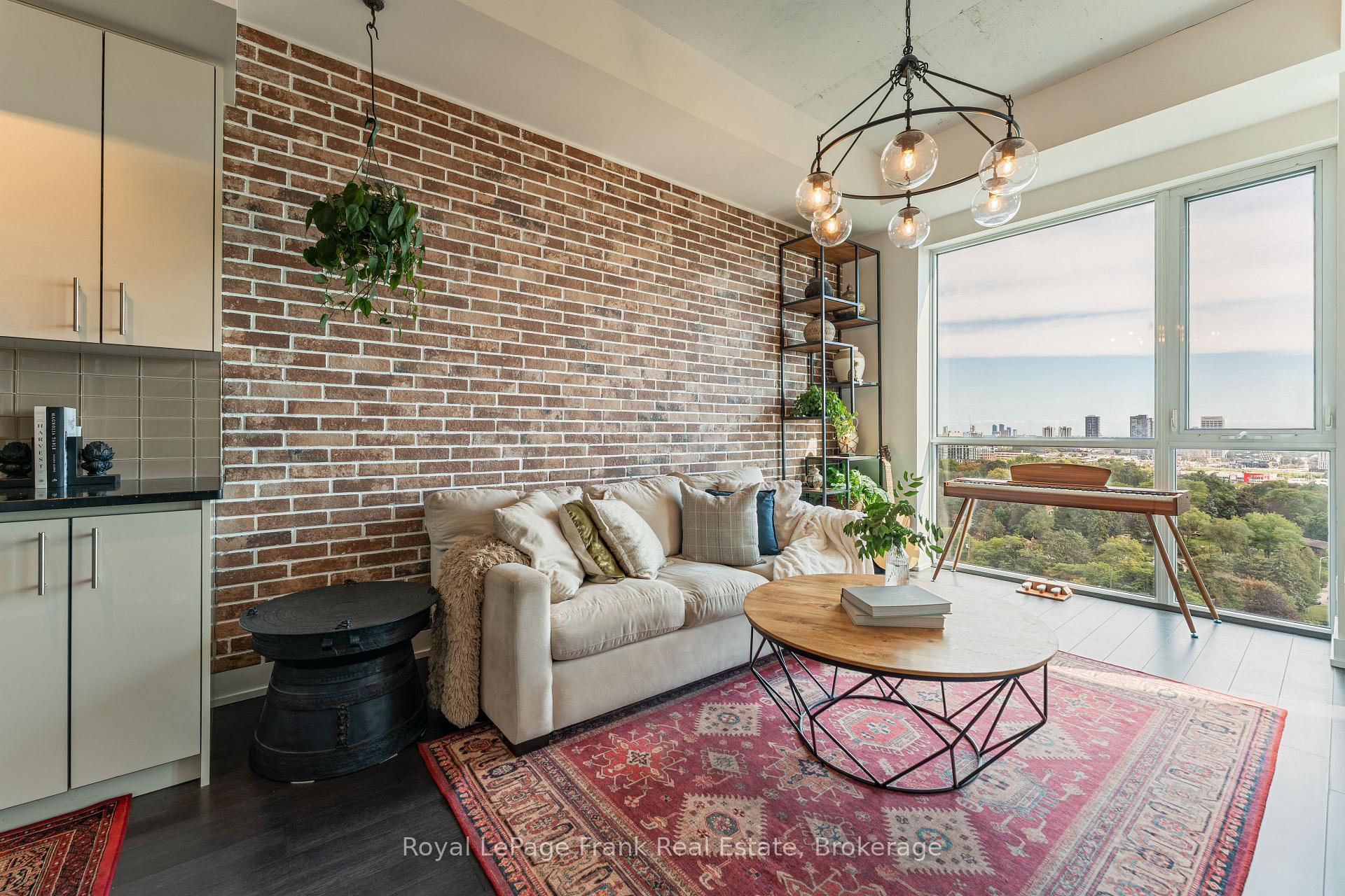 Photo 8 of Unit 1306, 75 The Donway, North York, Banbury-Don Mills — HOMEH