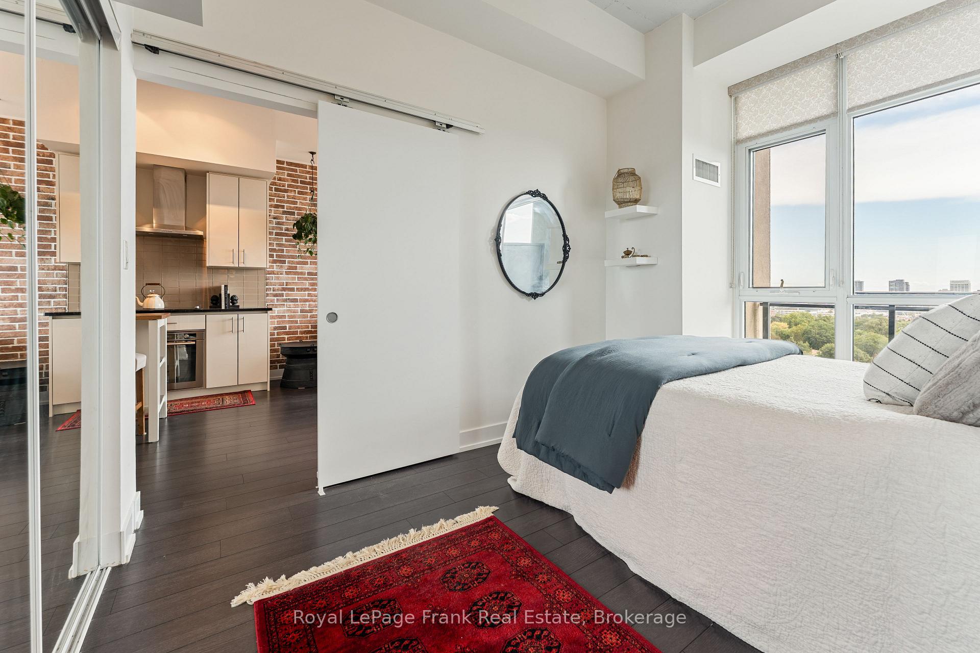 Photo 19 of Unit 1306, 75 The Donway, North York, Banbury-Don Mills — HOMEH