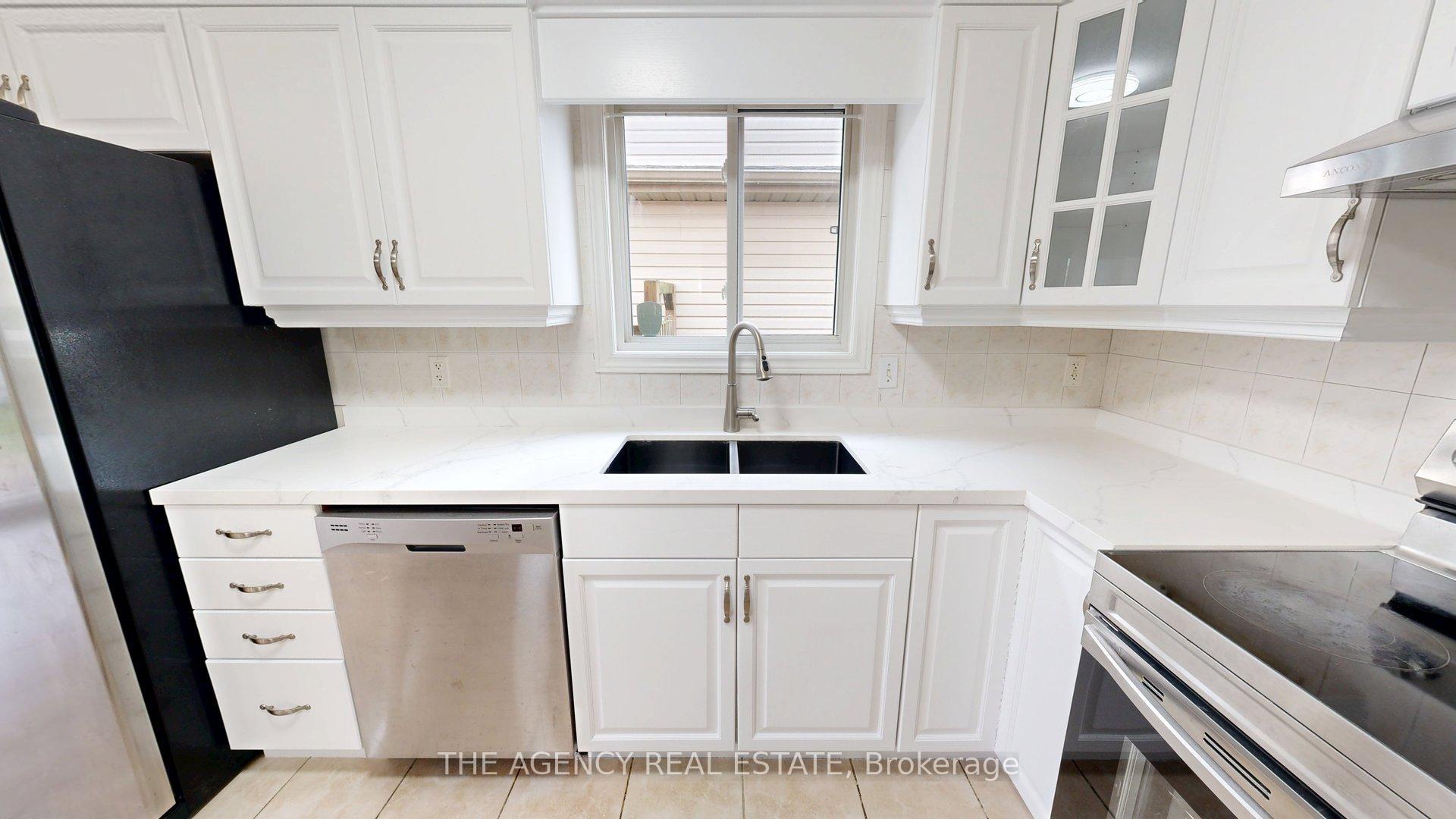 Photo 19 of 610 Highview Drive, St. Thomas — HOMEH