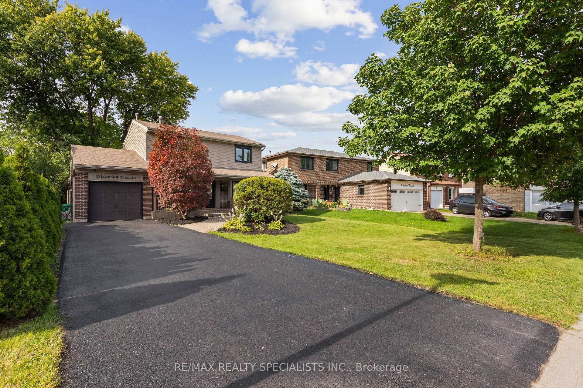 Photo 1 of 10 Lorraine Crescent, Brampton, Westgate — HOMEH