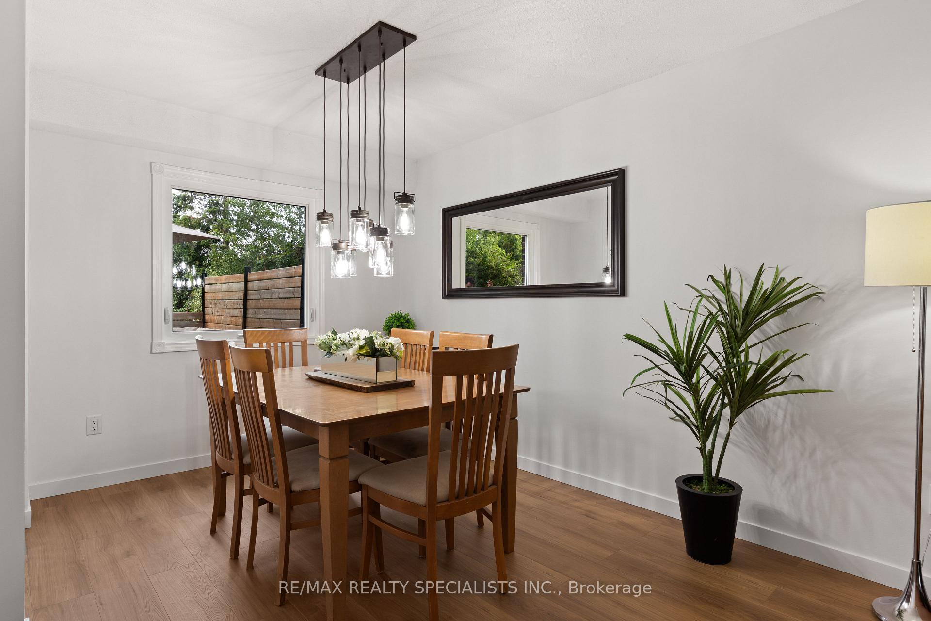 Photo 25 of 10 Lorraine Crescent, Brampton, Westgate — HOMEH