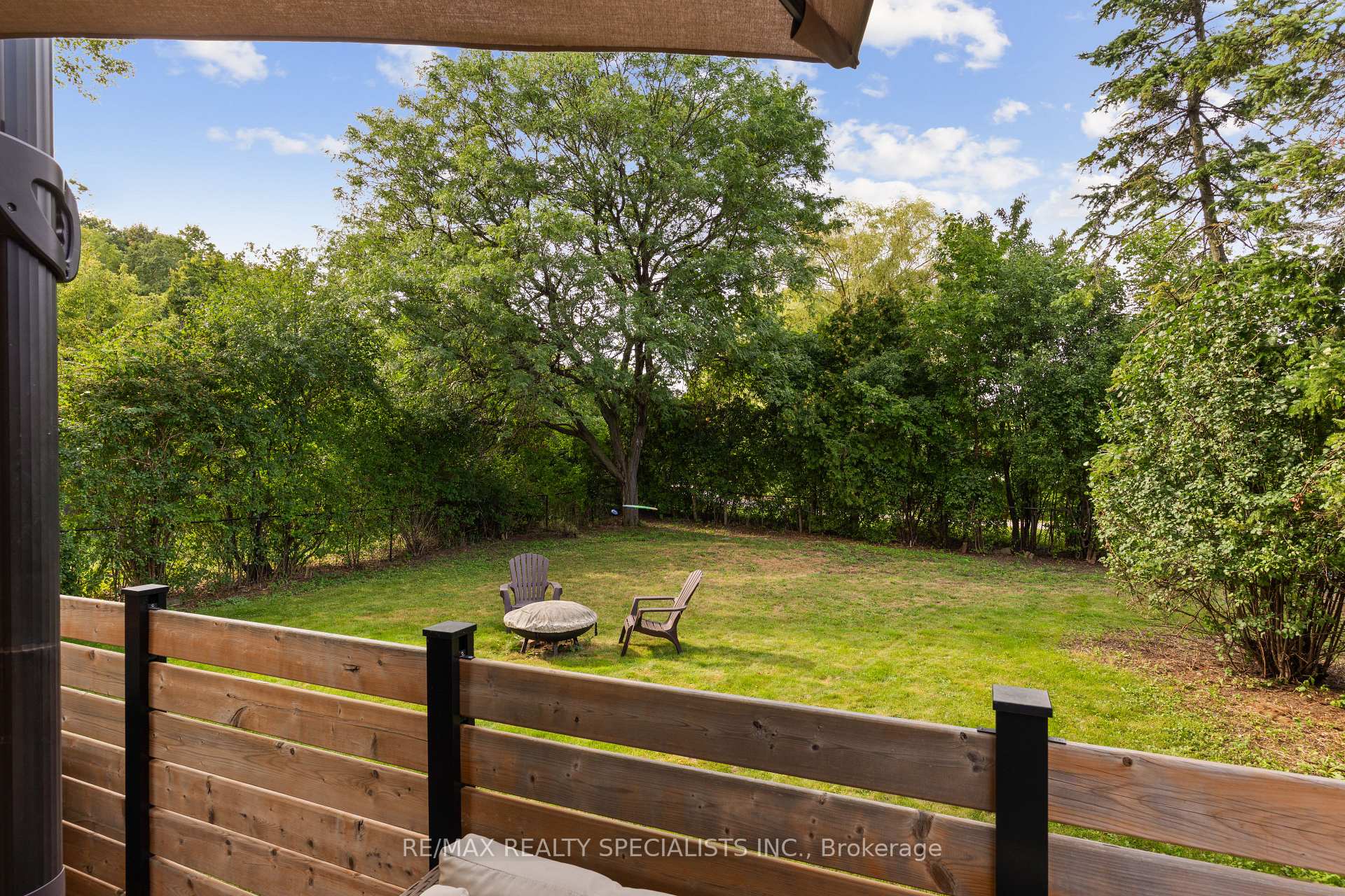 Photo 46 of 10 Lorraine Crescent, Brampton, Westgate — HOMEH