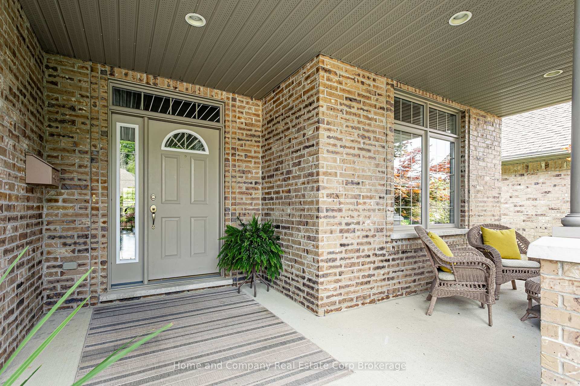 Photo 3 of Unit 23, 23 North Pointe Drive, Stratford — HOMEH