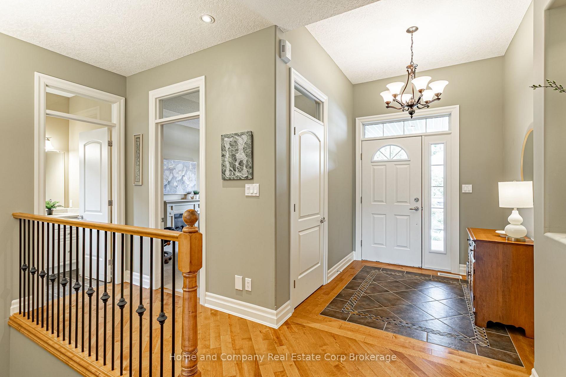 Photo 5 of Unit 23, 23 North Pointe Drive, Stratford — HOMEH