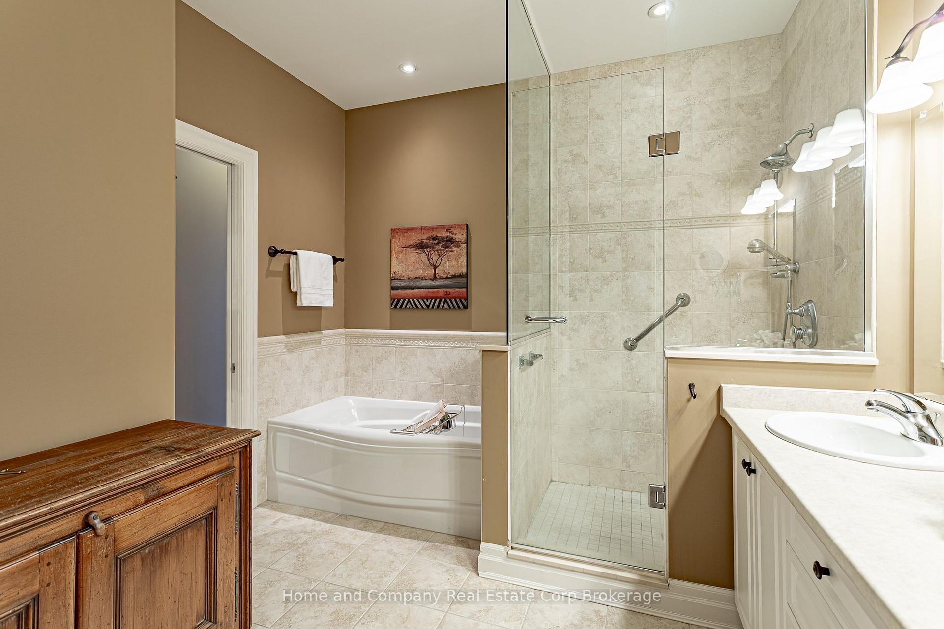 Photo 21 of Unit 23, 23 North Pointe Drive, Stratford — HOMEH