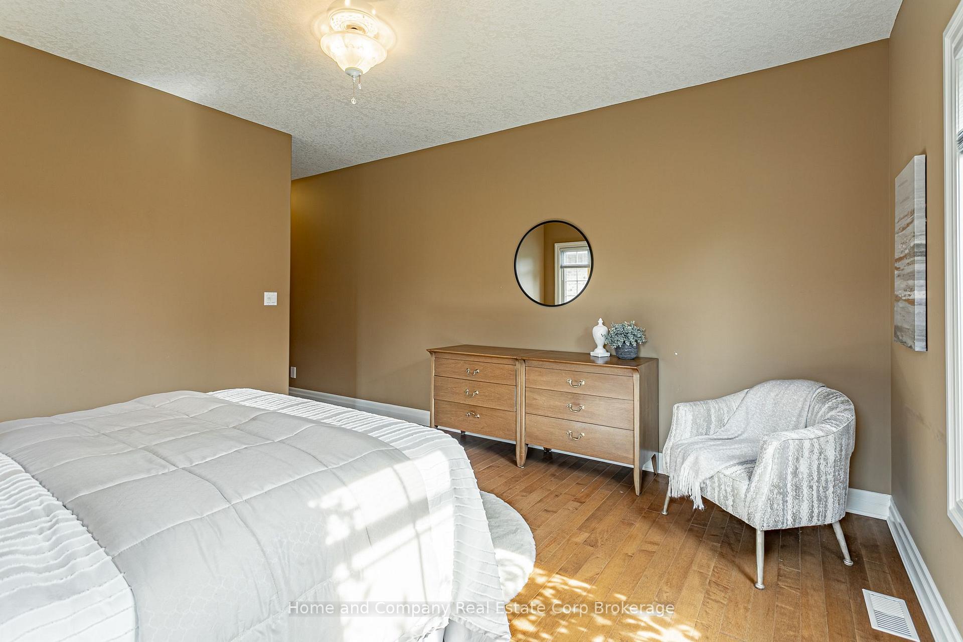 Photo 23 of Unit 23, 23 North Pointe Drive, Stratford — HOMEH