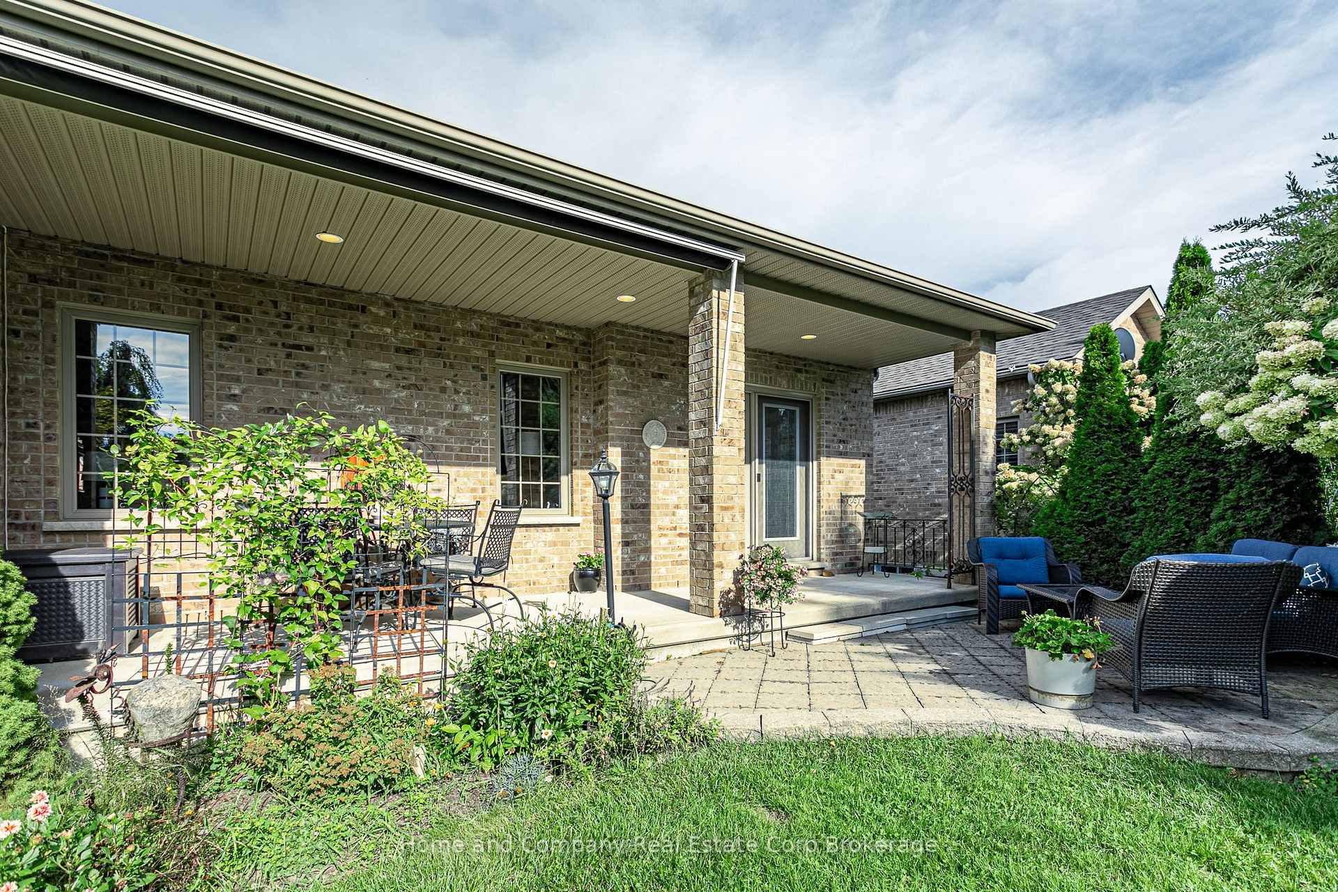 Photo 33 of Unit 23, 23 North Pointe Drive, Stratford — HOMEH