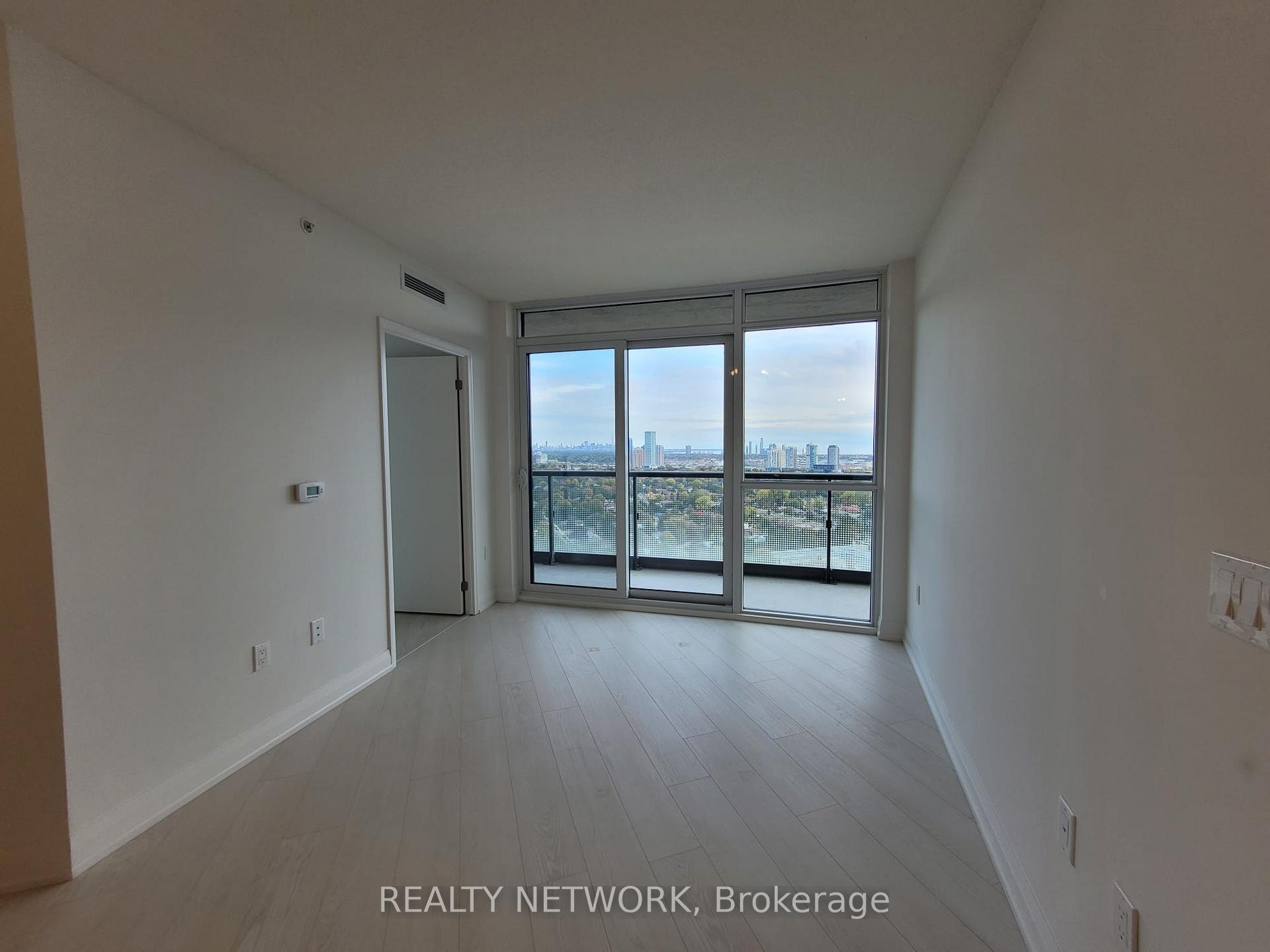 Photo 5 of Unit 2807, 30 Gibbs Road, Etobicoke, Islington-City Centre West — HOMEH