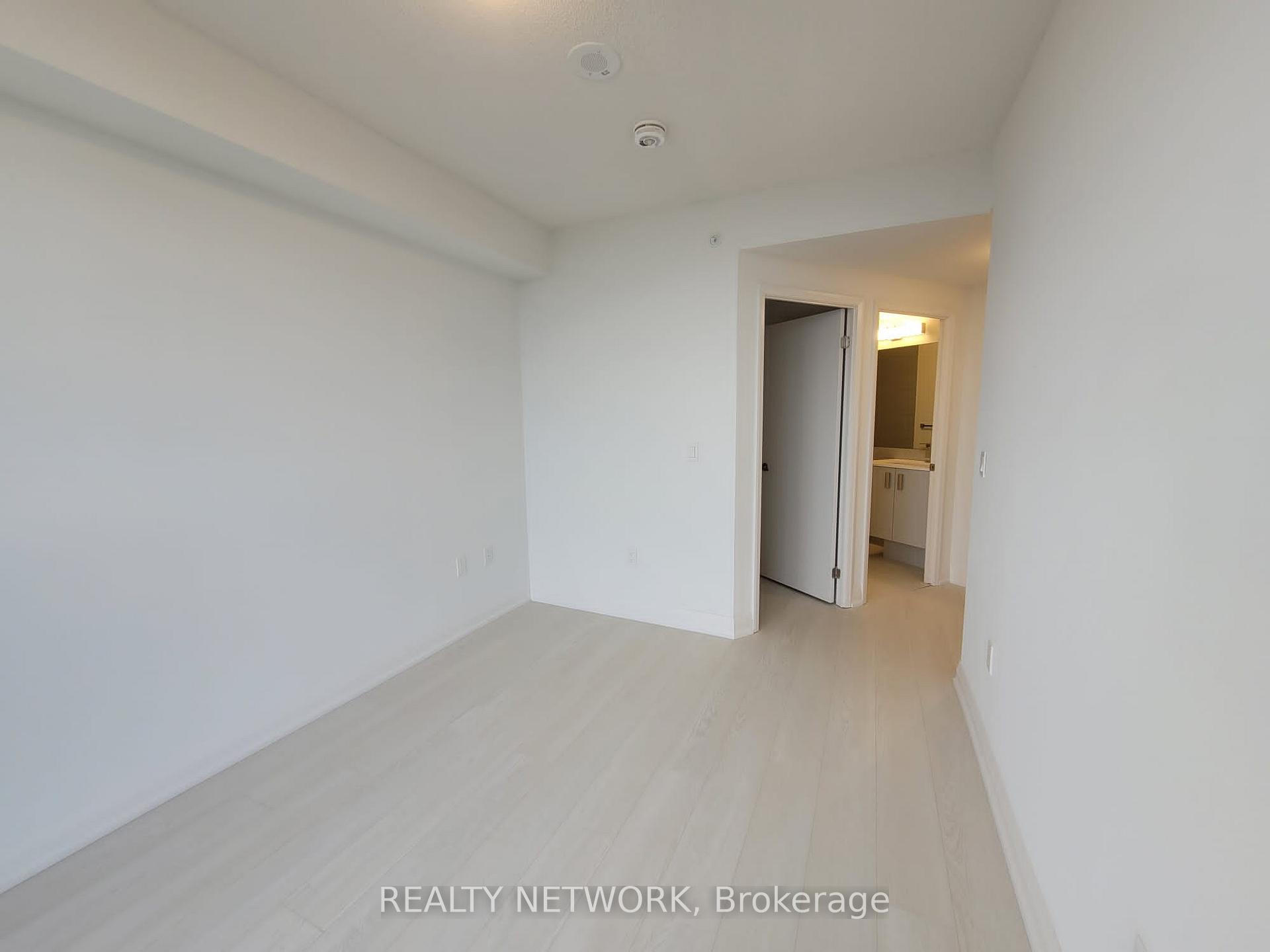 Photo 7 of Unit 2807, 30 Gibbs Road, Etobicoke, Islington-City Centre West — HOMEH