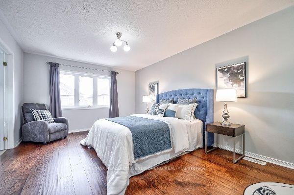 Photo 16 of 6 Todman Lane, Markham, Wismer — HOMEH