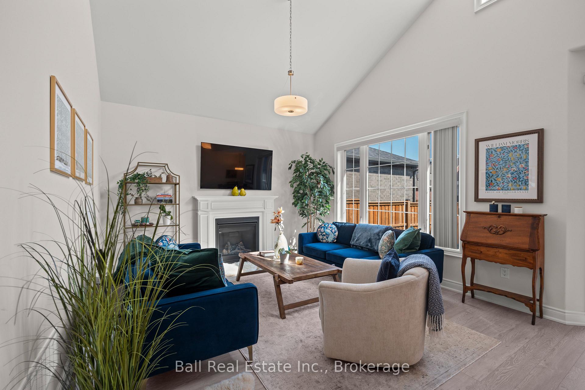 Photo 17 of 708 Whetstone Lane S, Peterborough, Northcrest Ward 5 — HOMEH