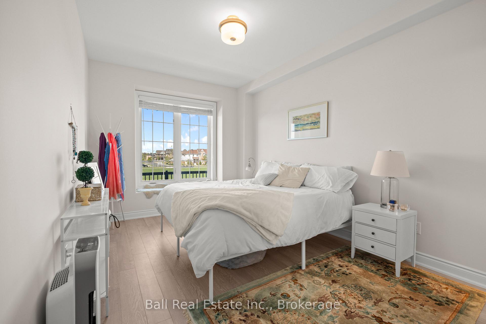Photo 24 of 708 Whetstone Lane S, Peterborough, Northcrest Ward 5 — HOMEH