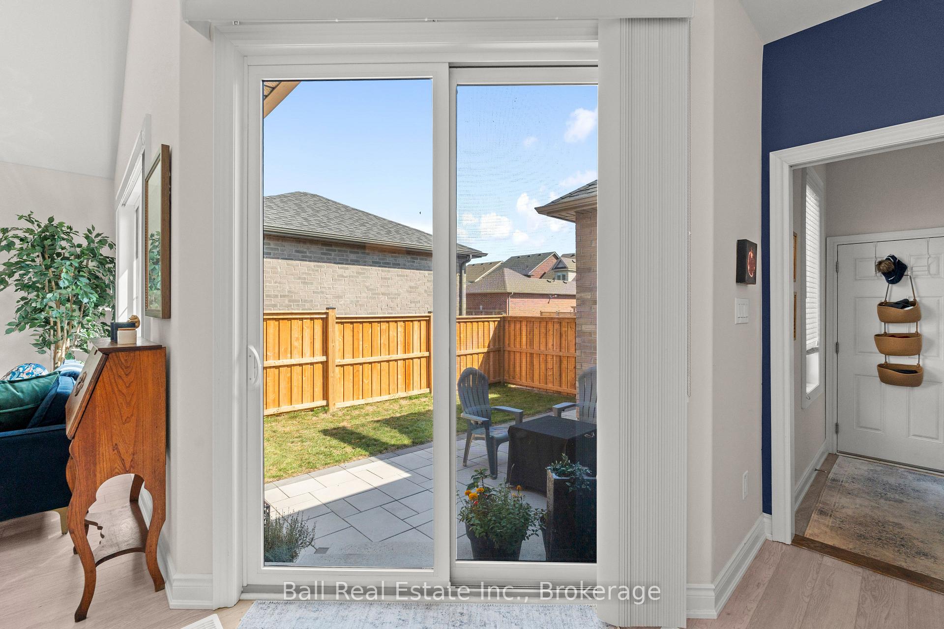Photo 43 of 708 Whetstone Lane S, Peterborough, Northcrest Ward 5 — HOMEH