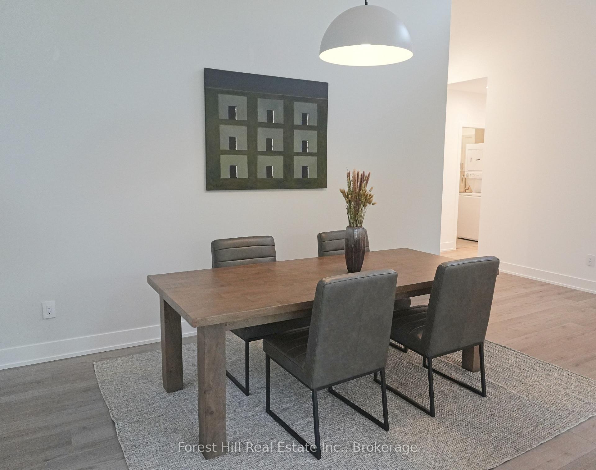 Photo 10 of 29 Niagara Street N, Collingwood — HOMEH