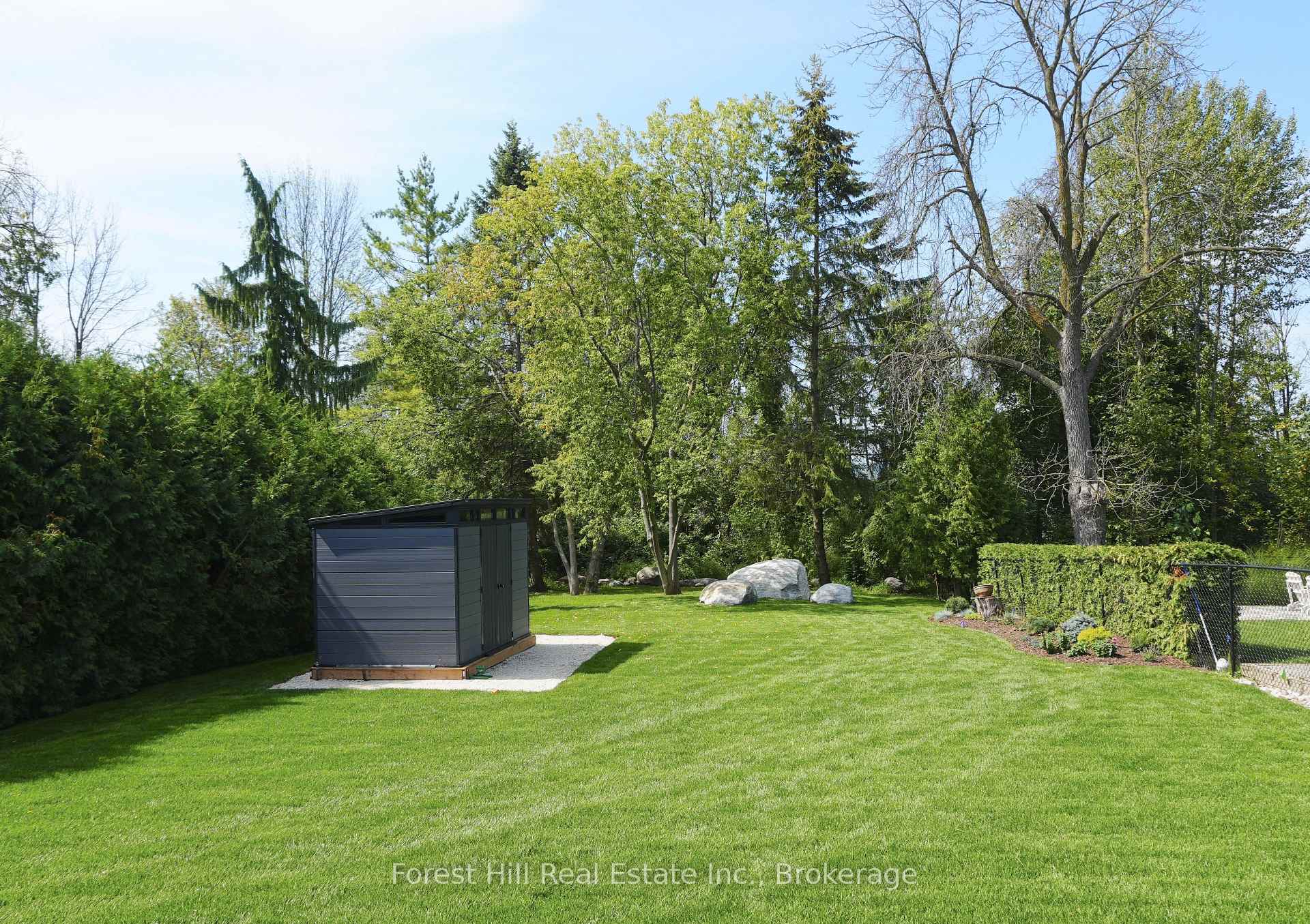 Photo 22 of 29 Niagara Street N, Collingwood — HOMEH