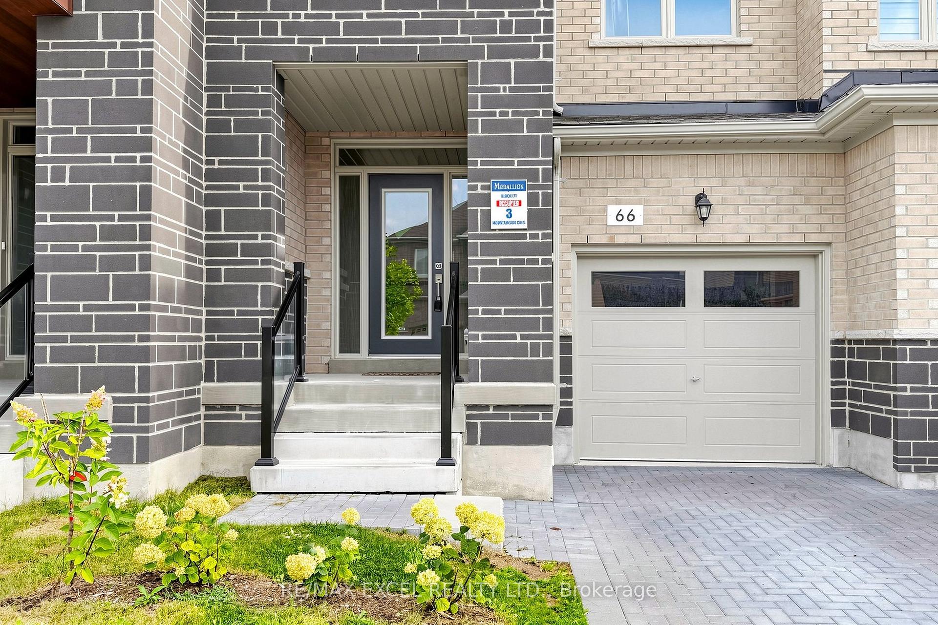 Photo 3 of 66 Mountainside Crescent, Whitby, Rolling Acres — HOMEH