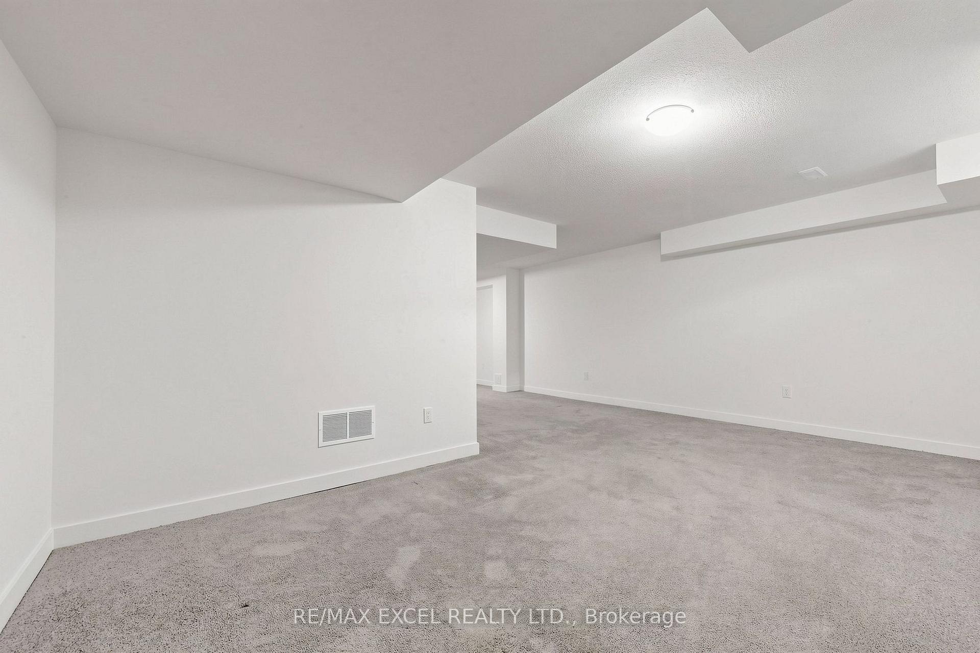 Photo 45 of 66 Mountainside Crescent, Whitby, Rolling Acres — HOMEH