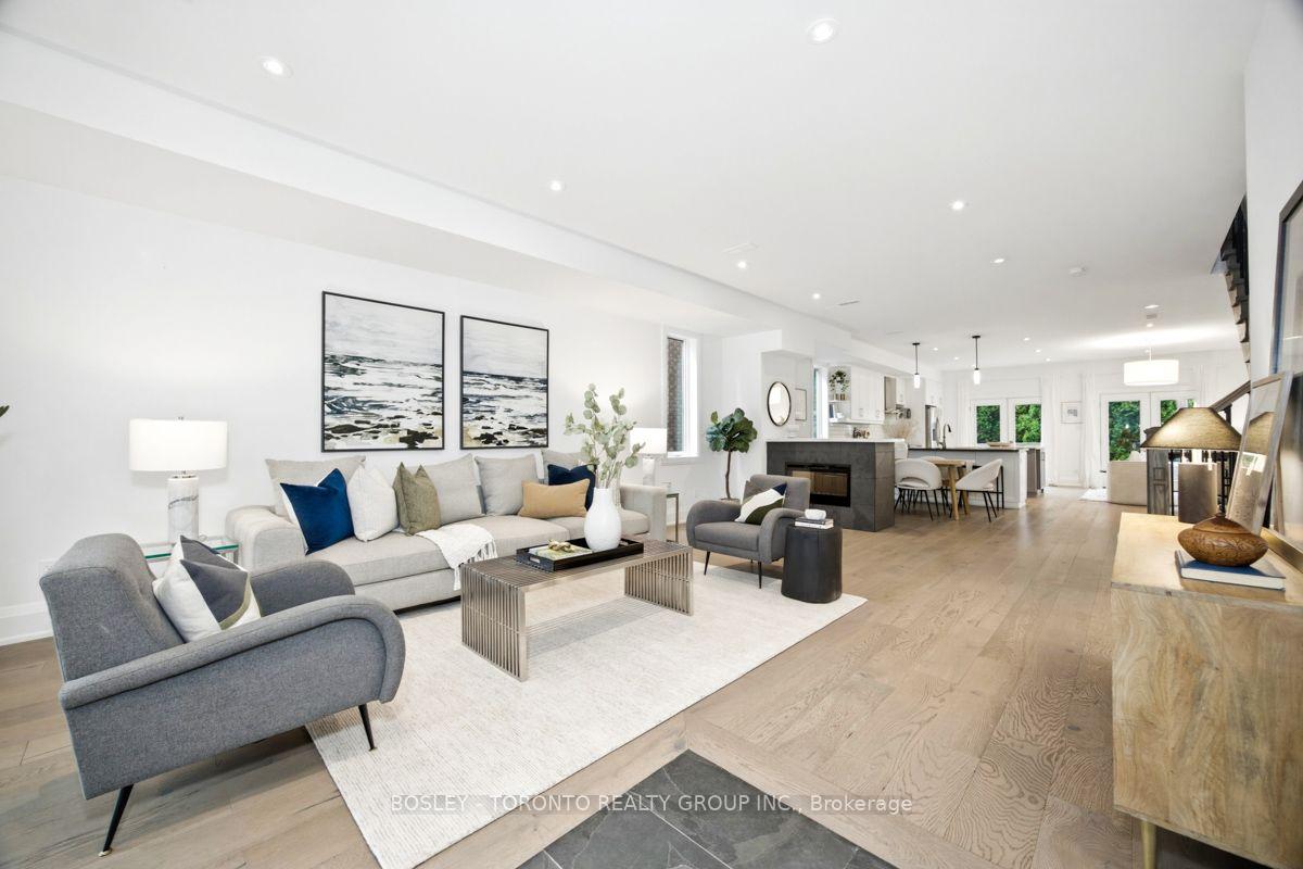 Photo 3 of 99 Cadorna Avenue, Toronto, East York — HOMEH