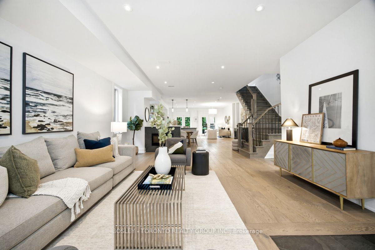 Photo 4 of 99 Cadorna Avenue, Toronto, East York — HOMEH