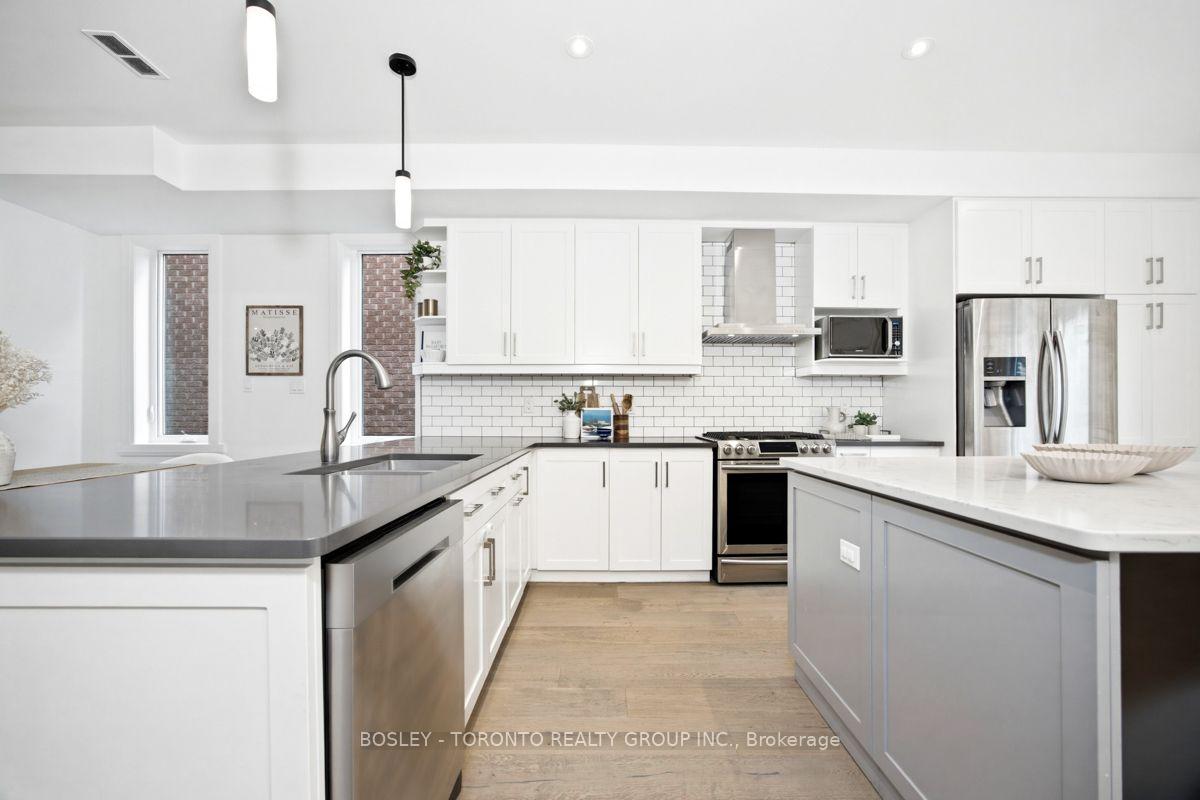 Photo 12 of 99 Cadorna Avenue, Toronto, East York — HOMEH