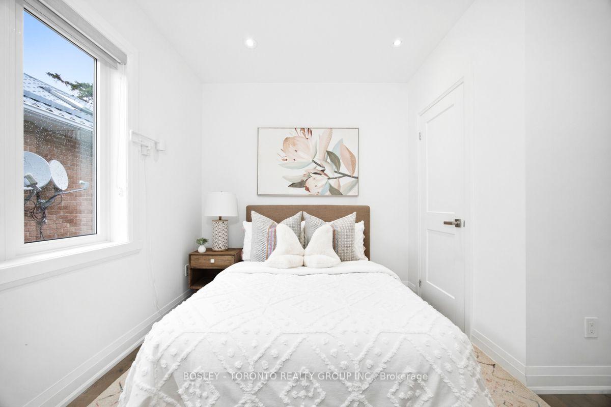 Photo 25 of 99 Cadorna Avenue, Toronto, East York — HOMEH