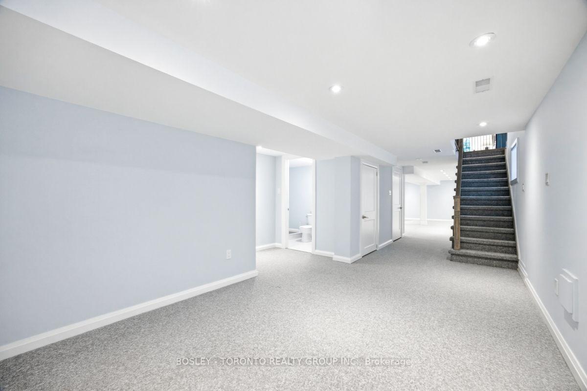 Photo 36 of 99 Cadorna Avenue, Toronto, East York — HOMEH