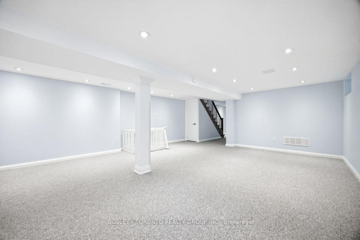 Photo 40 of 99 Cadorna Avenue, Toronto, East York — HOMEH
