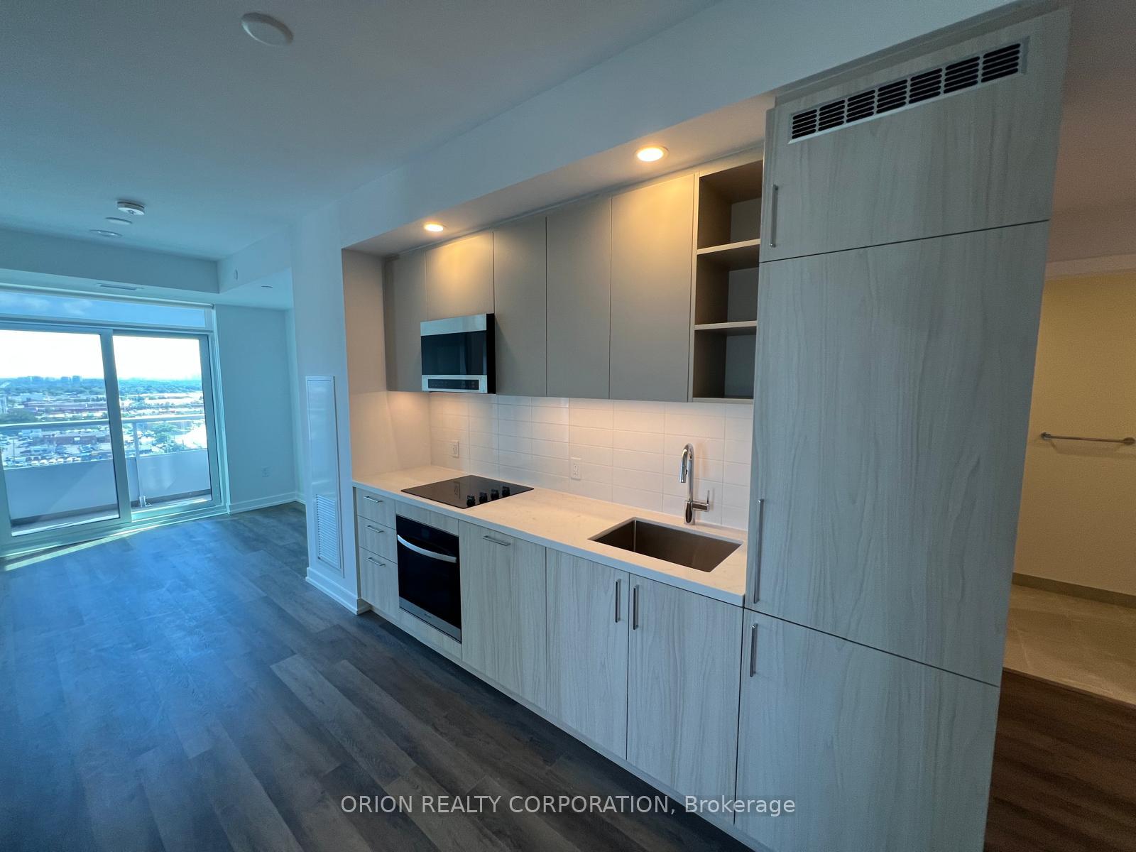 Photo 2 of Unit 1502, 5 Meadowdale Road, Vaughan, Vaughan Corporate Centre — HOMEH