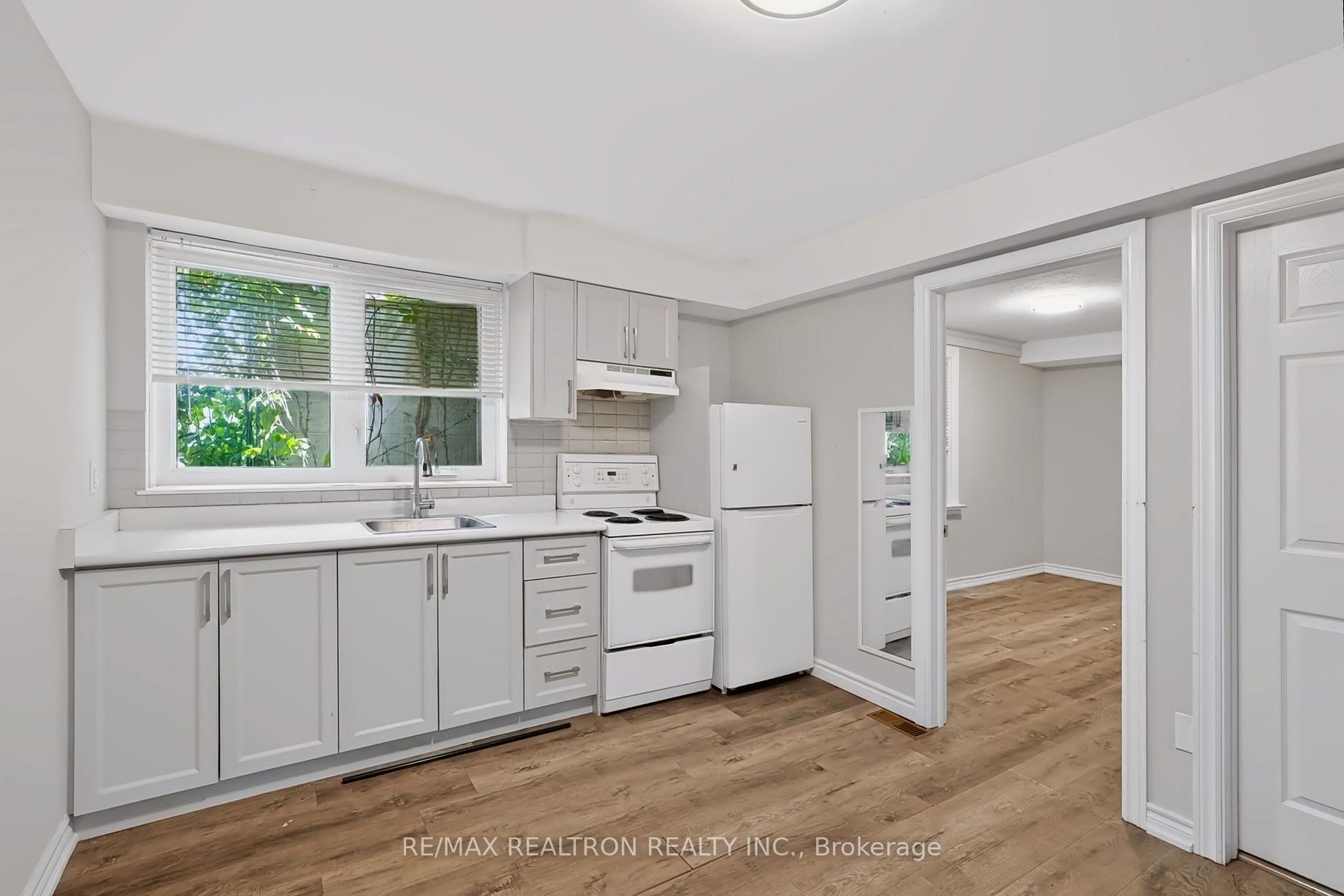 Front of Unit 2, 1576 Eglinton Avenue W
