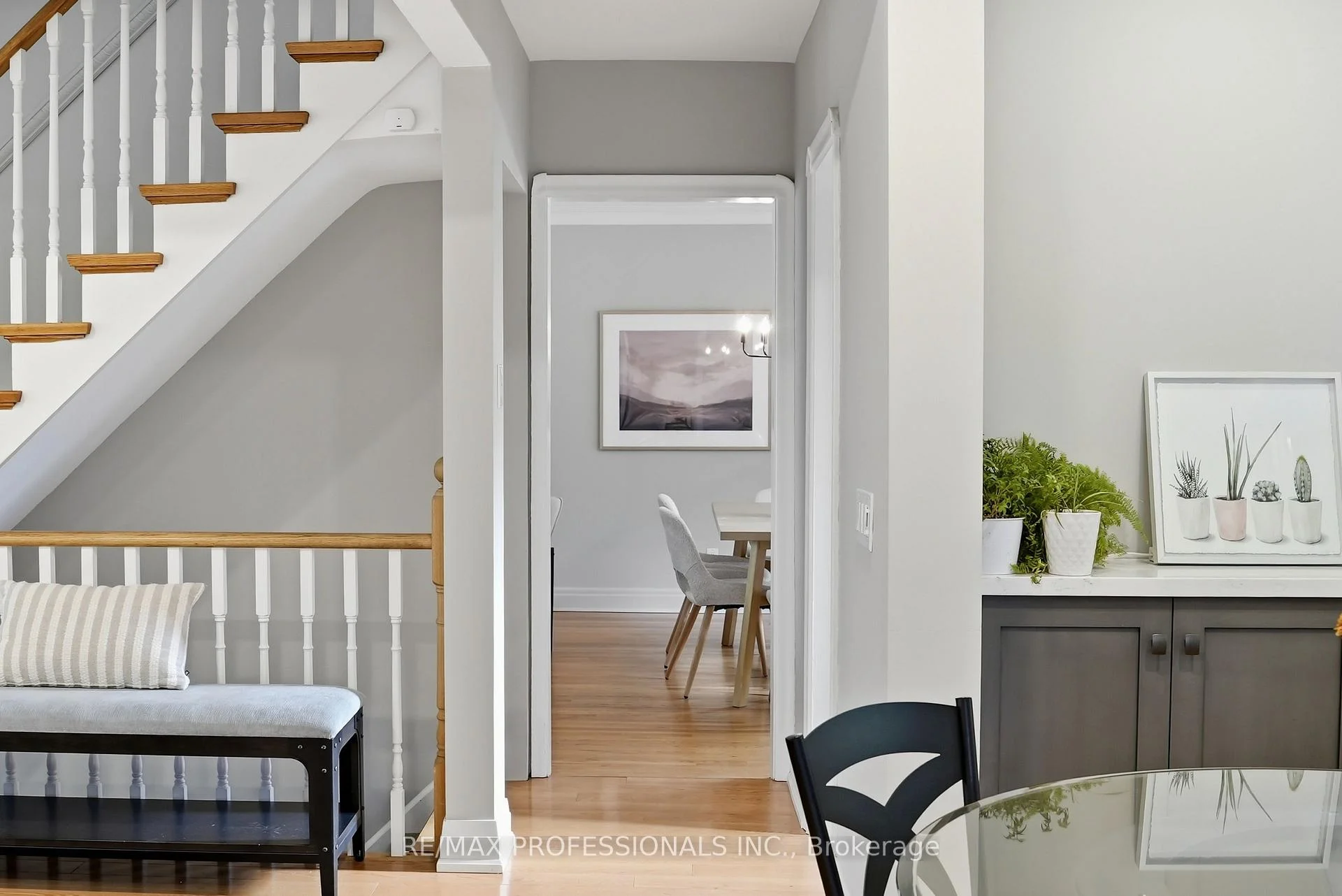 Photo 83 of 38 Ballacaine Drive, Etobicoke, Stonegate-Queensway — HOMEH