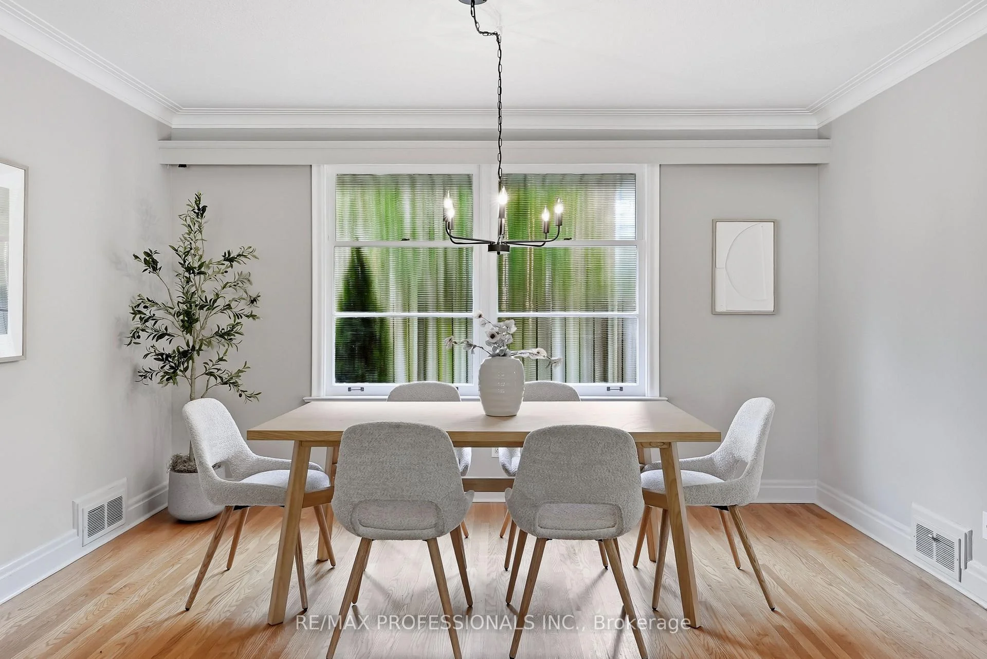 Photo 84 of 38 Ballacaine Drive, Etobicoke, Stonegate-Queensway — HOMEH