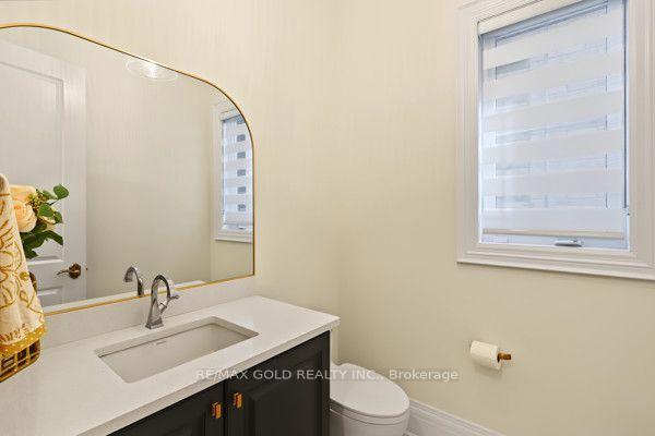Photo 8 of 81 Kinburn Crescent, Vaughan, Vellore Village — HOMEH