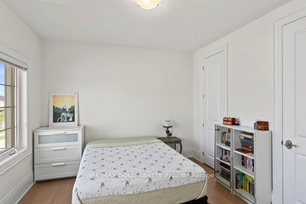 Photo 33 of 81 Kinburn Crescent, Vaughan, Vellore Village — HOMEH