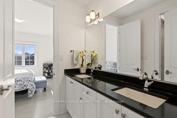 Photo 38 of 81 Kinburn Crescent, Vaughan, Vellore Village — HOMEH