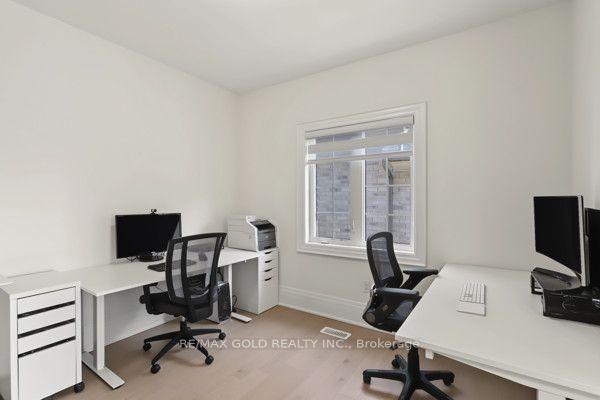 Photo 40 of 81 Kinburn Crescent, Vaughan, Vellore Village — HOMEH