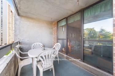 Photo 10 of Unit 409, 15 Kensington Road, Brampton, Queen Street Corridor — HOMEH