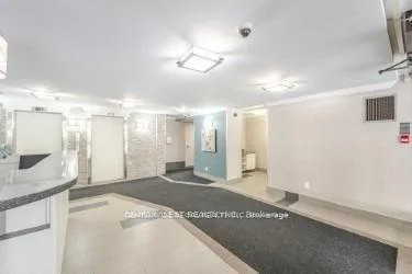 Photo 4 of Unit 409, 15 Kensington Road, Brampton, Queen Street Corridor — HOMEH
