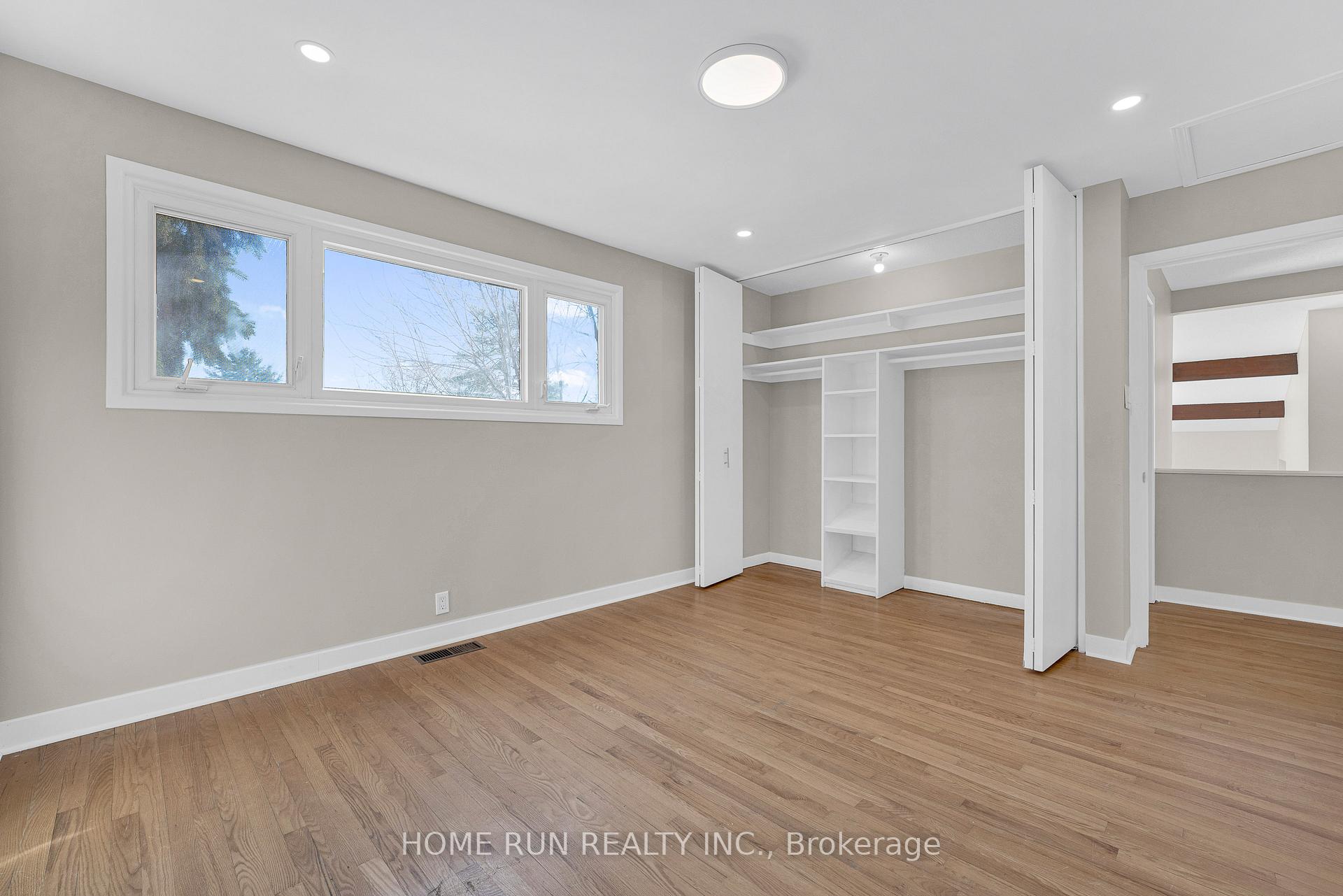 Photo 30 of 1259 Meadowlands Drive E, Ottawa, City View/Skyline/Fisher Heights/Parkwood Hills — HOMEH