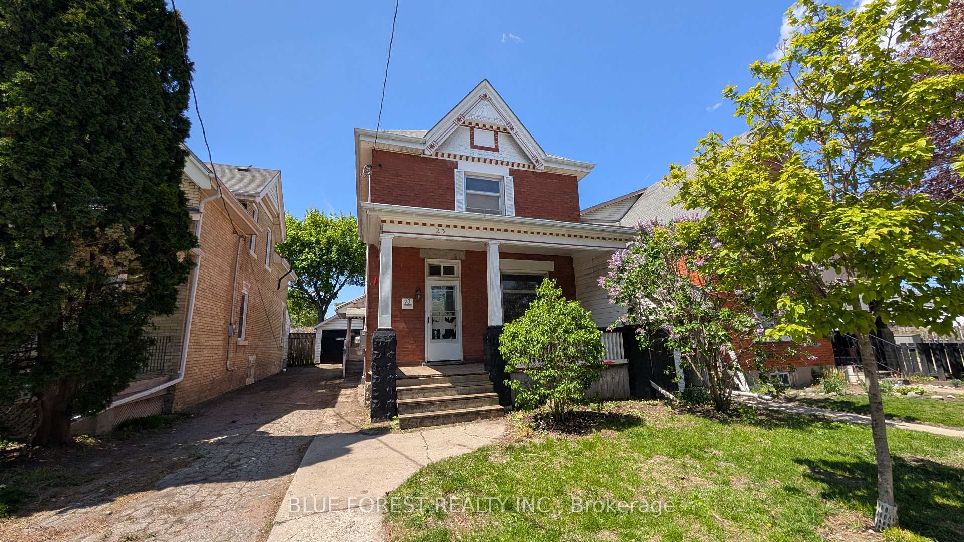 Photo of 23 Hyatt Avenue