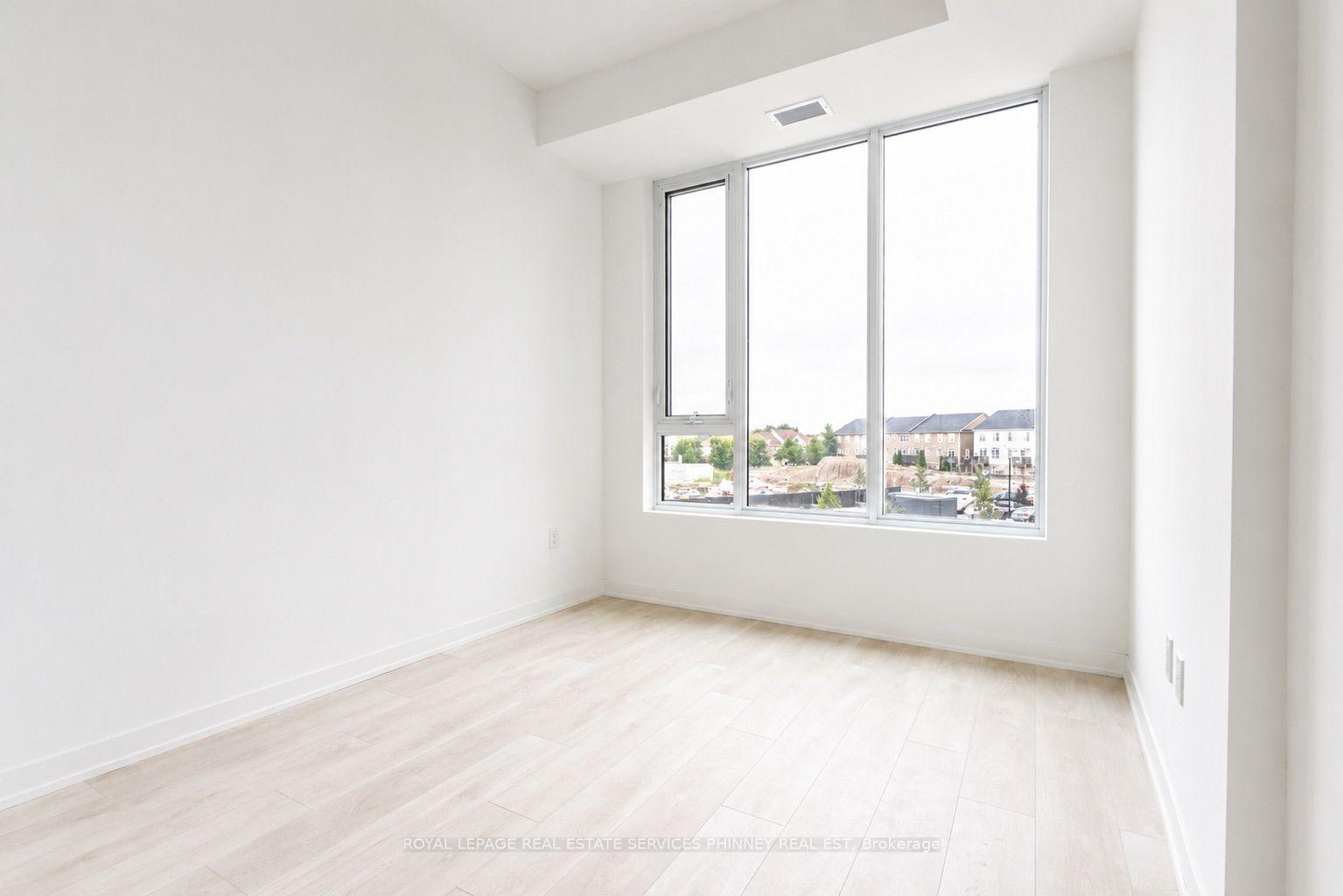 Photo 11 of Unit 305, 4878 Powers Common, Burlington, Alton — HOMEH