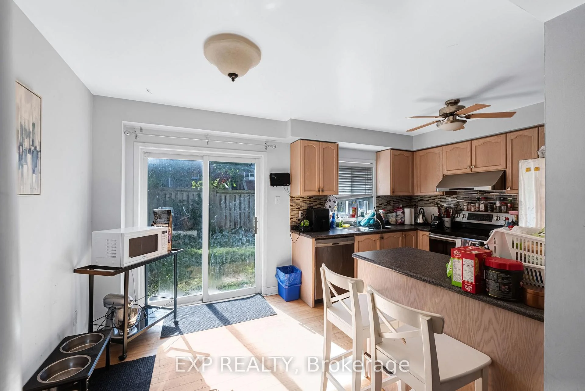 Photo 13 of 134 Trevino Circle, Barrie, East Bayfield — HOMEH
