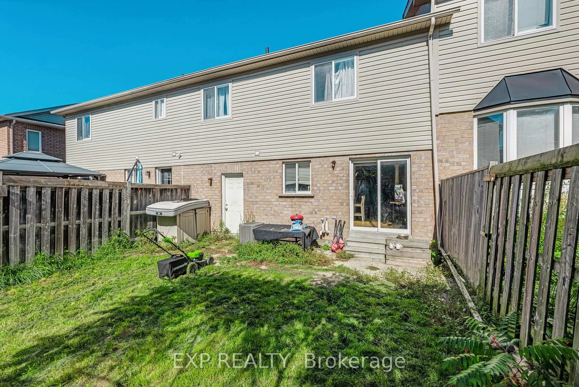 Photo 28 of 134 Trevino Circle, Barrie, East Bayfield — HOMEH