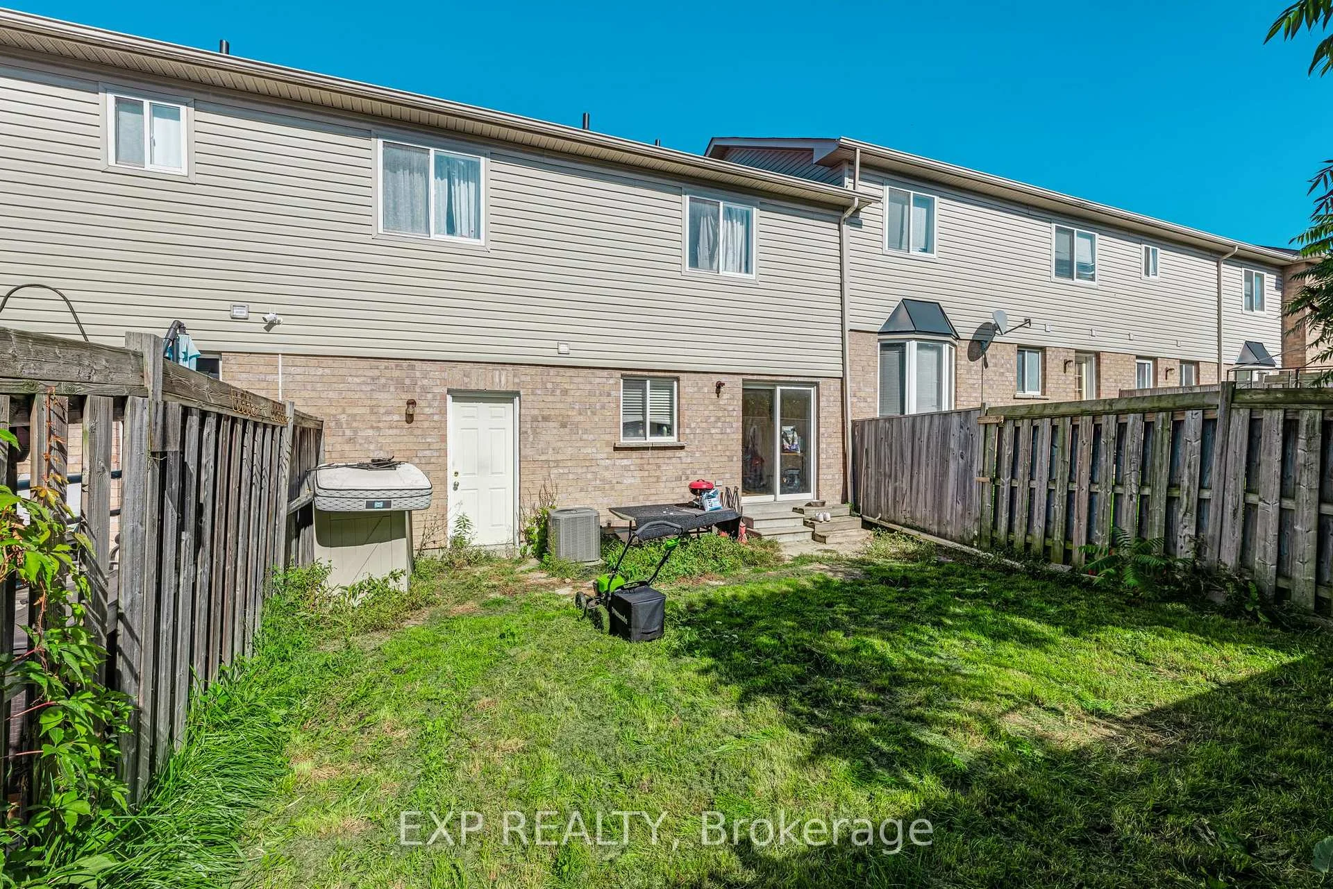 Photo 29 of 134 Trevino Circle, Barrie, East Bayfield — HOMEH
