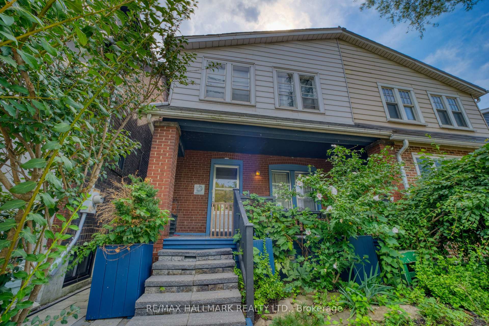 Photo 2 of 787 Eastern Avenue, Toronto, South Riverdale — HOMEH