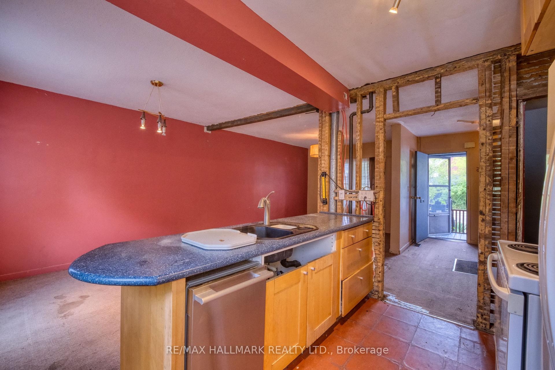 Photo 12 of 787 Eastern Avenue, Toronto, South Riverdale — HOMEH