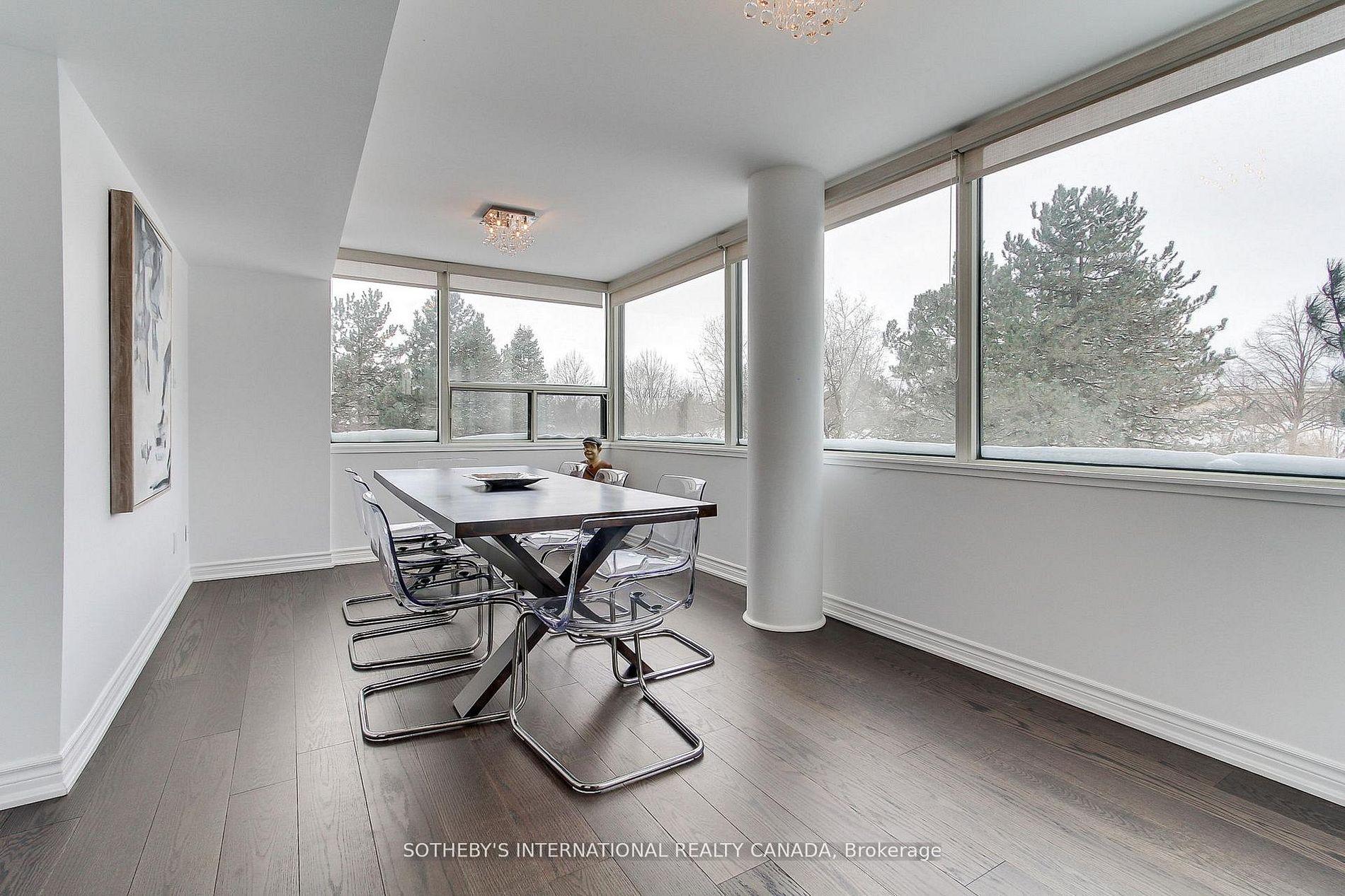 Photo 16 of Unit 301, 40 Harding Boulevard W, Richmond Hill, Harding — HOMEH
