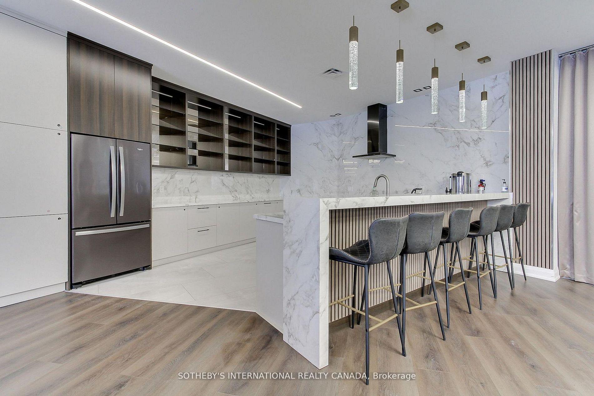Photo 34 of Unit 301, 40 Harding Boulevard W, Richmond Hill, Harding — HOMEH