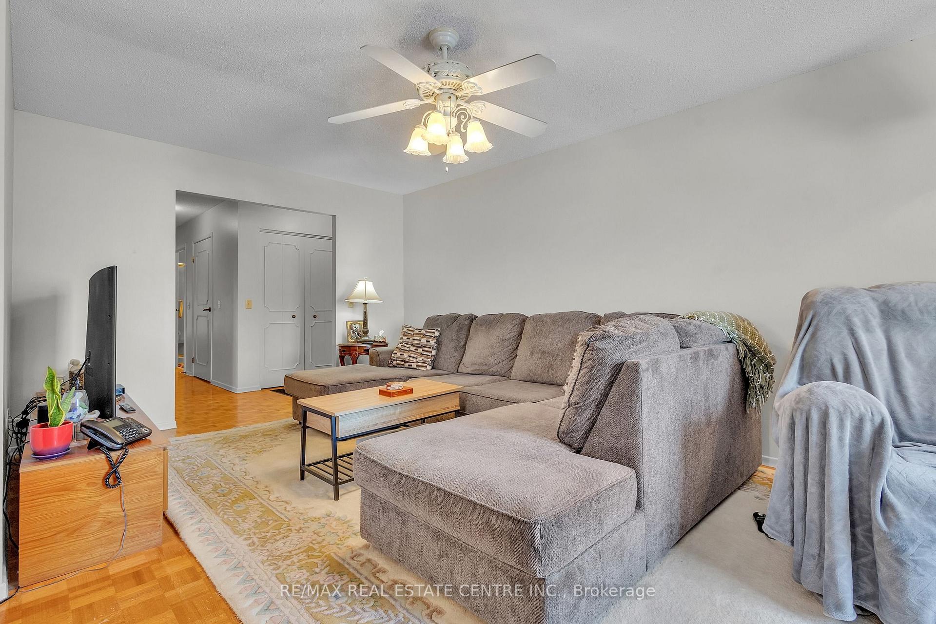 Photo 9 of Unit 202, 67 Breckenridge Drive, Kitchener, Heritage Park - Kitchener — HOMEH