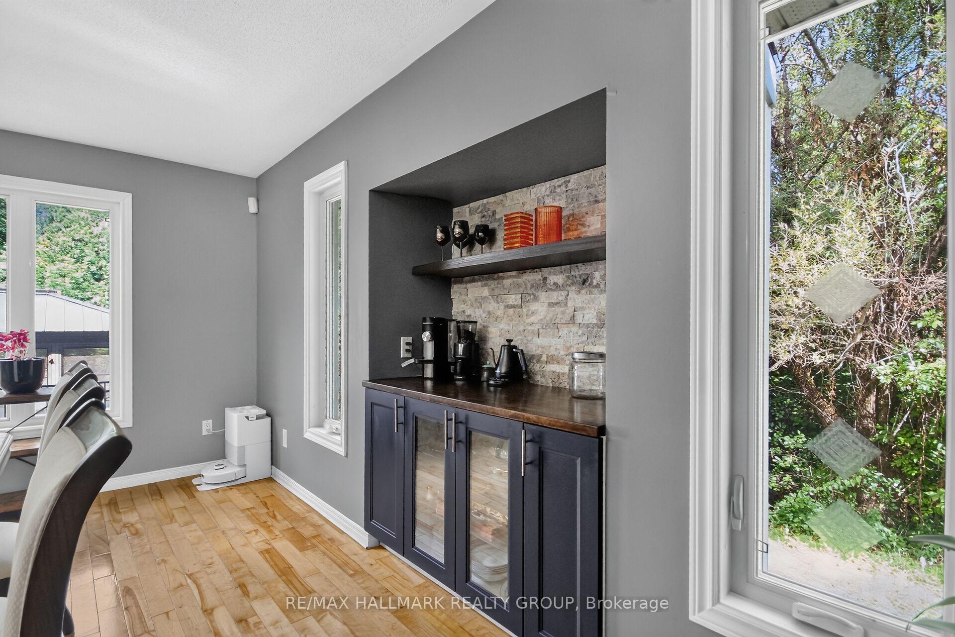 Photo 14 of 8251 Ranita Crescent, Ottawa, Osgoode Twp North of Reg Rd 6 — HOMEH